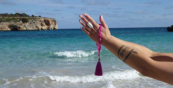 Bild "Willkommen:Mala-Haende.Meer2-620.jpg"