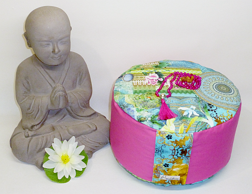 Bild "Yogakissen Meditationskissen:Yogakissen-Dorjee-1-500_ji.png"