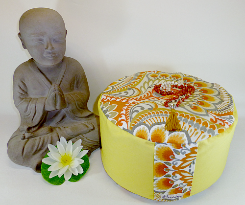 Bild "Yogakissen Meditationskissen:Yogakissen-gelb-orange-1_ji.png"